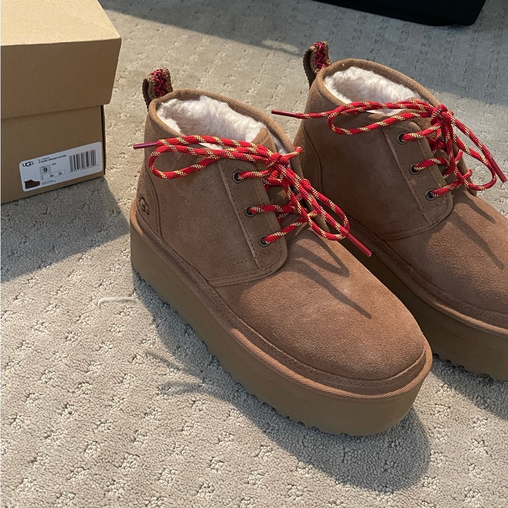 NWT UGG Neumel heritage platform chestnut 9